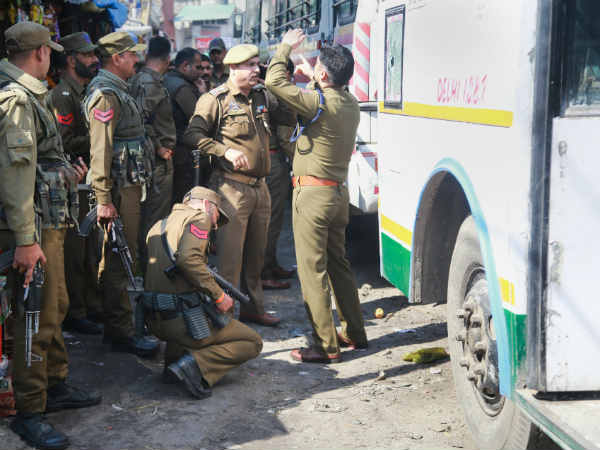 मृतकों के परिजनों को 5 लाख रुपये की आर्थिक मदद का ऐलान