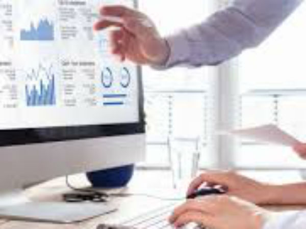 श्री यंत्र और एकाक्षी नारियल 