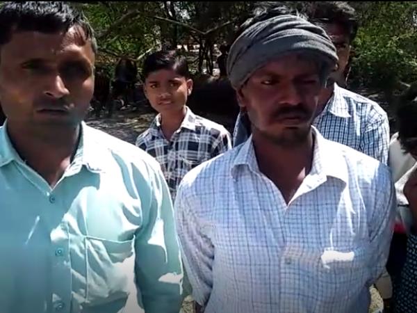 man dead body found hanging from tree