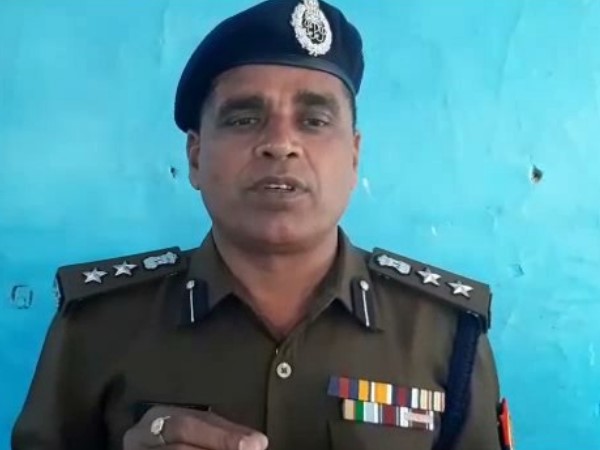 शराब कारोबारियों के खिलाफ अभियान शराब कारोबारियों के खिलाफ अभियान