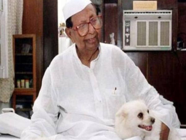 केसरी उस समय प्रधानमंत्री बनने की ख्वाब बुनने लगे थे