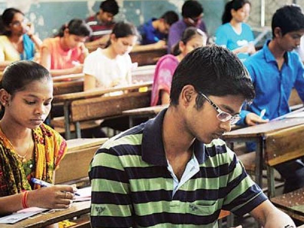 12th class exam, Gujarat, Engineering, students, medical, medical syllabus, board exam 2019, board exam 2019 date, 12th science exam 2019, एग्जाम, एग्जाम 2019, इंजीनियरिंग, मेडिकल, स्टूडेंट्स, 12वीं की परीक्षा, गांधीनगर, गुजरात