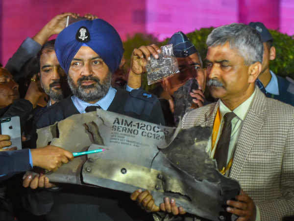 मिलिट्री डिपो को निशाना बनाने की साजिश मिलिट्री डिपो को निशाना बनाने की साजिश