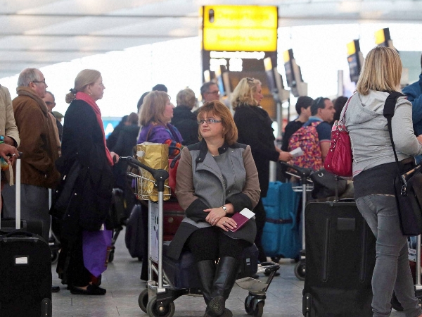 London on high alert after bombs found at Heathrow Airport London on high alert after bombs found at Heathrow Airport