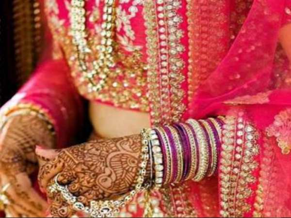 मायके वालों को बताई बात