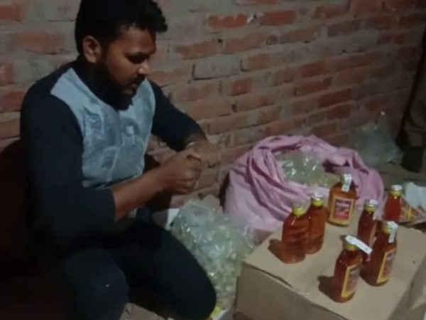 illegal liquor seized in uttar pradesh raebareli