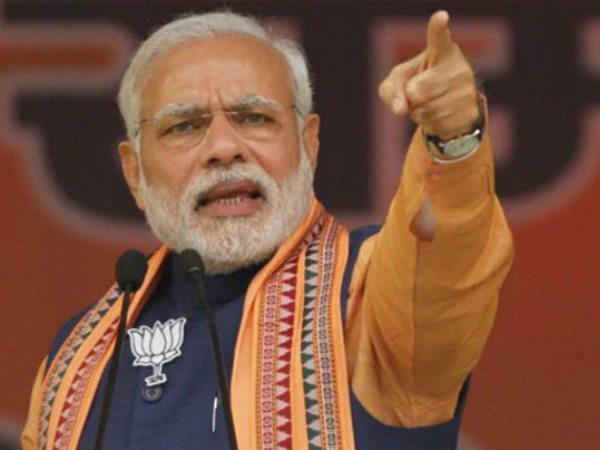 bjp use lucky chair for pm modi in kanpur rally bjp use lucky chair for pm modi in kanpur rally