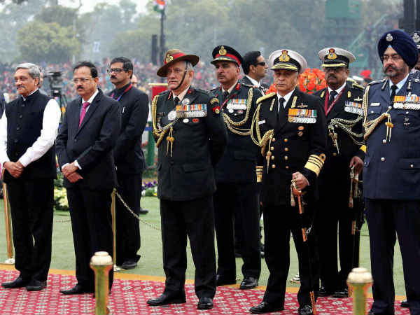 'दुश्‍मन की आंख निकाल लेंगे'