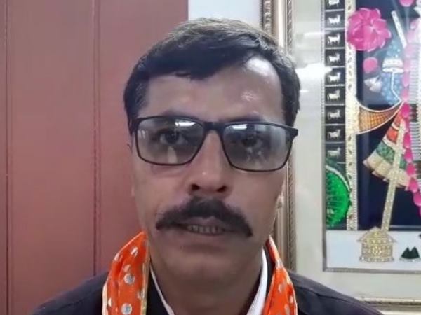 mathura temple offered milk will given to needed people