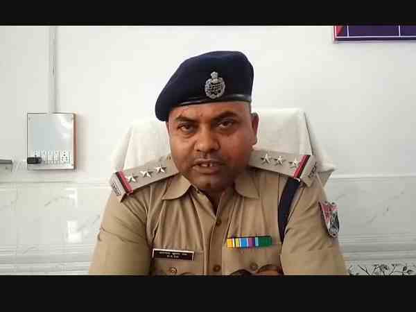 after drinking cold drink in Lichchavi Express train five boys fainted