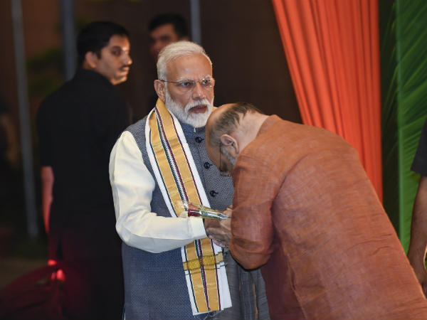 2017 की चुनौतियों से निपटना जरूरी