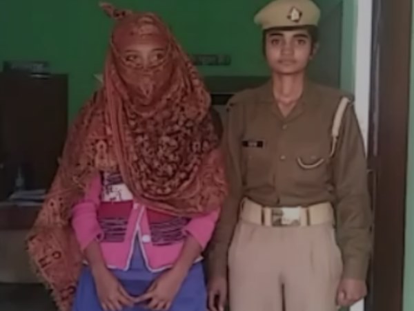 बेहोश पड़ी मिली थी पोती