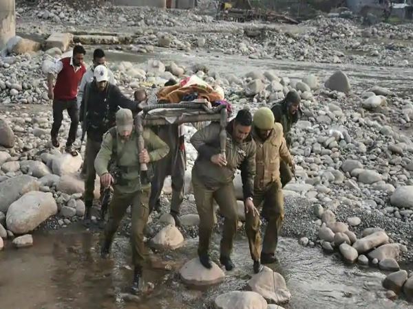 woman killed, soldier injured in J&K as Pakistan cease fire continues woman killed, soldier injured in J&K as Pakistan cease fire continues