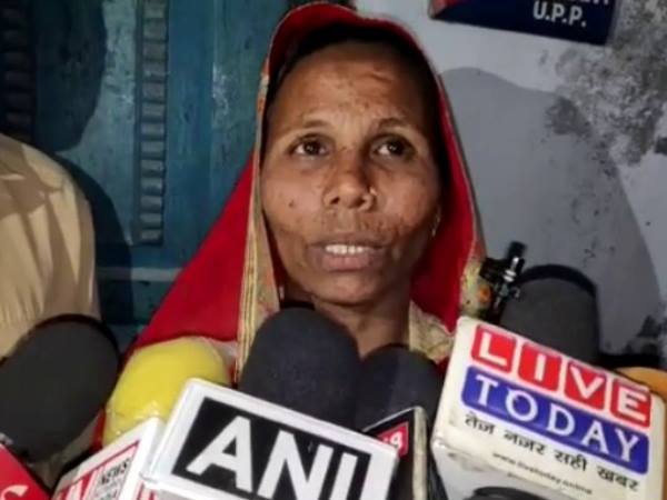 मां का सपना था बेटा अधिकारी बने