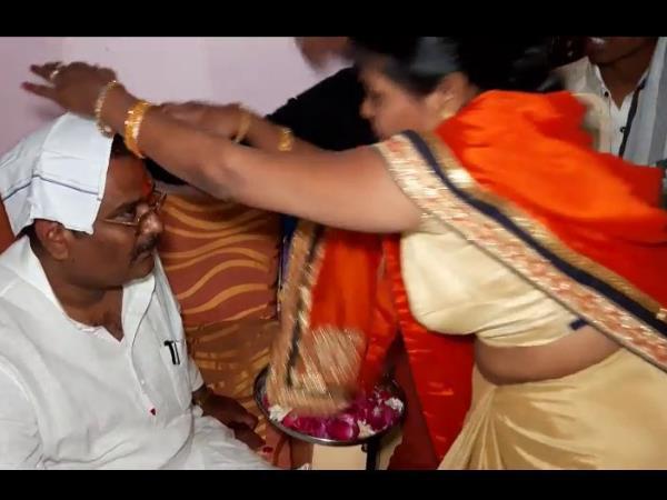 'मैं भी एक चौकीदार'