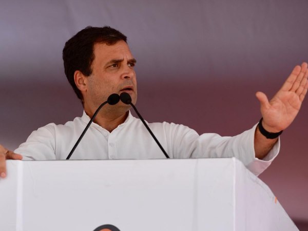 मनोहर पर्रिकर को दी श्रद्धांजलि मनोहर पर्रिकर को दी श्रद्धांजलि