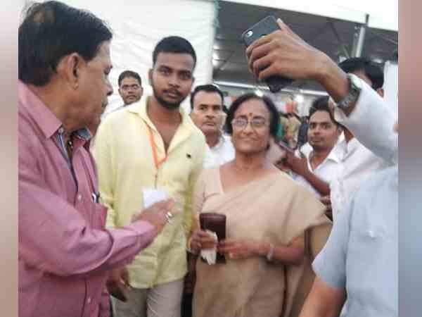 हजरतगंज थाने में दर्ज हुआ है मुकदमा 