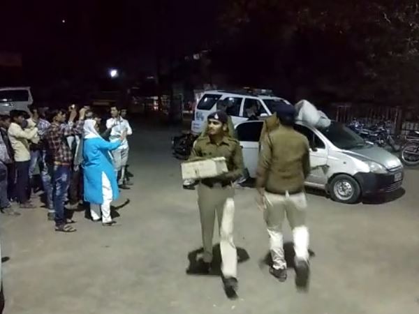 car seized in Liquor smuggling and Bharat Sarkar written on Name plate