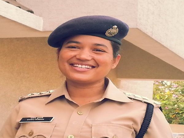 लेडी सिंघम की छवि बनी