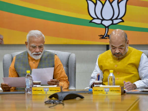 पुराने चेहरे को बनाए रखने की मजबूरी