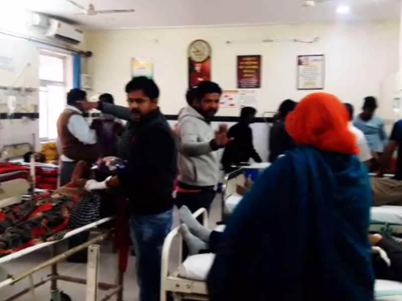 six die in ahmedabad to jodhpur bus accident on NH 162 Pali six die in ahmedabad to jodhpur bus accident on NH 162 Pali