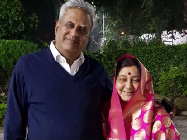 ट्विटर पर 'चौकीदार' हुए भाजपा नेता