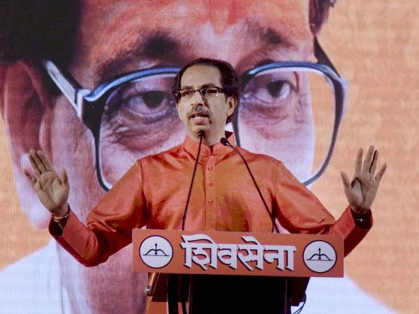 कांग्रेस पर शिवसेना ने किया पलटवार