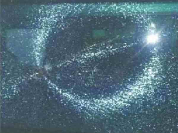 कौशांबी में हुआ पथराव 