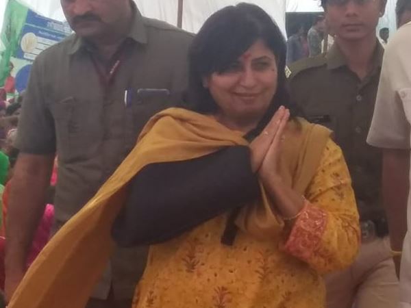 घर में सफाई रखते हैं तो यहां क्यों नहीं