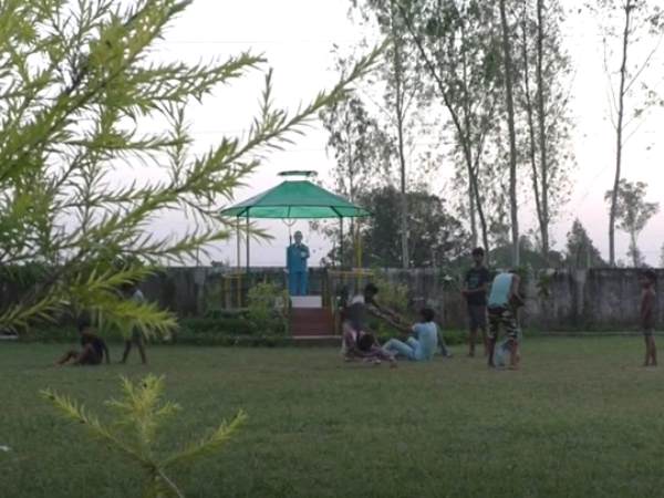 पीएम कर चुके हैं सम्मानित पीएम कर चुके हैं सम्मानित