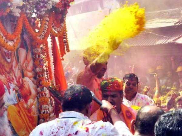 मंदिर में योगी कमलनाथ आज करेंगे होलिका दहन
