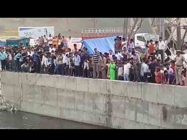 Body of a boy who fell into drain recovered by ndrf