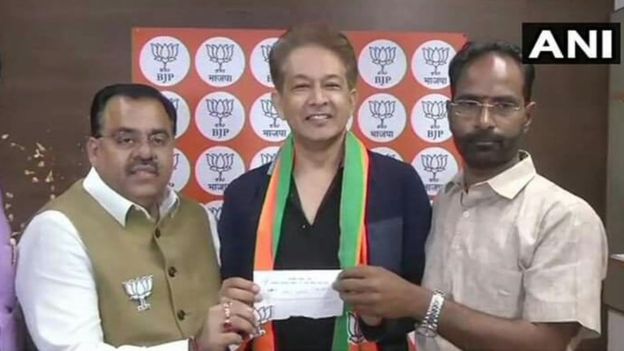 हेयर स्टाइलिस्ट