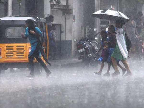 तमिलनाडु-कर्नाटक में हो सकती है तेज बारिश 