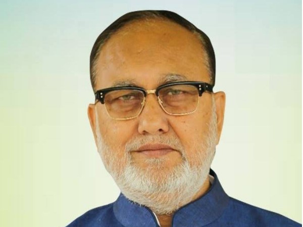 'नाथूराम गोडसे देश का पहला आतंकवादी'