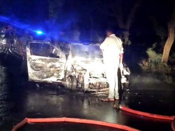 election duty officer car catches fire in agra