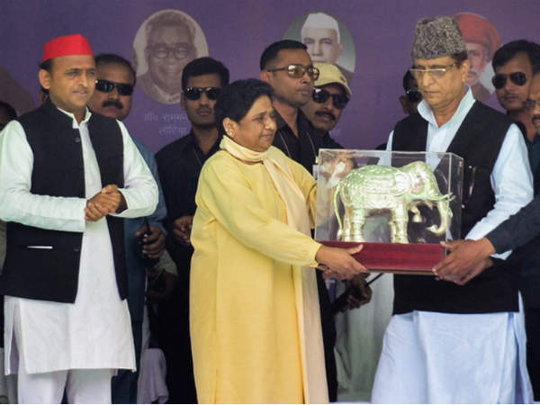 सपा से ज्यादा बसपा को सीटें दीं सपा से ज्यादा बसपा को सीटें दीं