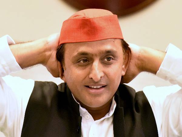 आजमगढ़ से ही क्यों उतरे अखिलेश आजमगढ़ से ही क्यों उतरे अखिलेश