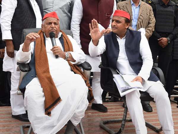 चंद्रशेखर ने अखिलेश-मुलायम को बताया बीजेपी का एजेंट 