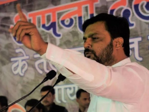 बेटी के सितम का होगा सवाल बेटी के सितम का होगा सवाल