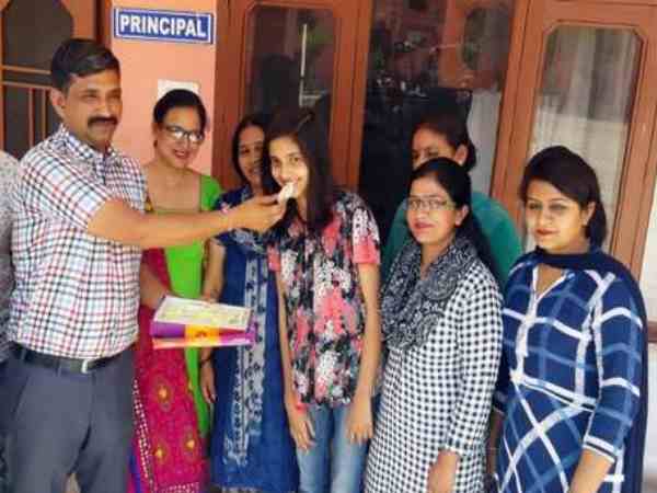 इतने स्टूडेंट्स रहे अनुपस्थित