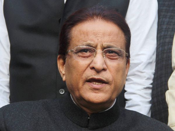 बैन के बाद आजम खान रामपुर के अपने घर में ही रहे