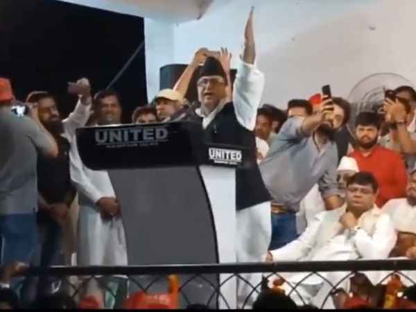 पीएम मोदी पर आजम खान ने बोला हमला