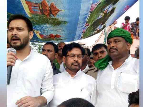 आरजेडी नेता है परवेज