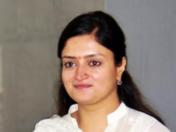 Gujarat Lok Sabha Elections 2019 : congress-bjp 5 candidates assets under 1 crore Gujarat Lok Sabha Elections 2019 : congress-bjp 5 candidates assets under 1 crore