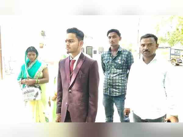 उच्च जाति के ग्रामीणों ने निकाला