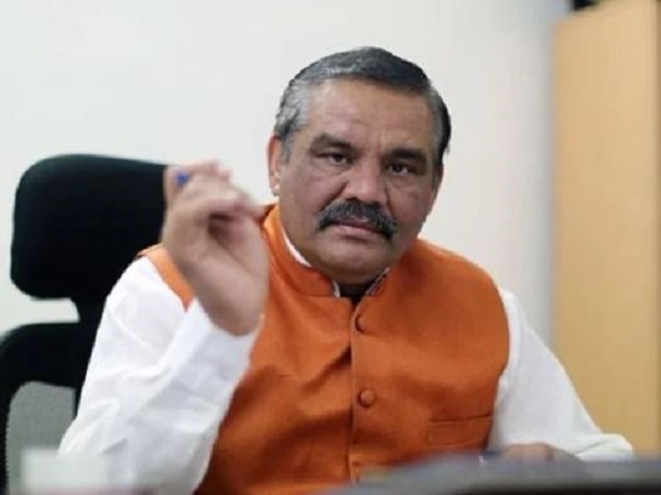 कोई दोष तो बता देते?- विजय सांपला