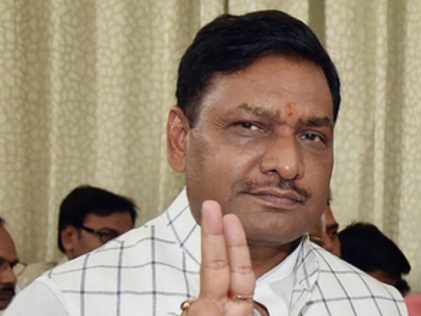 सियासत के हरफनमौला हैं अखिलेश