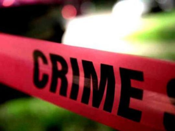 भूरी सिंह पत्नी सरोज को छोड़ कर बाहर चला गया