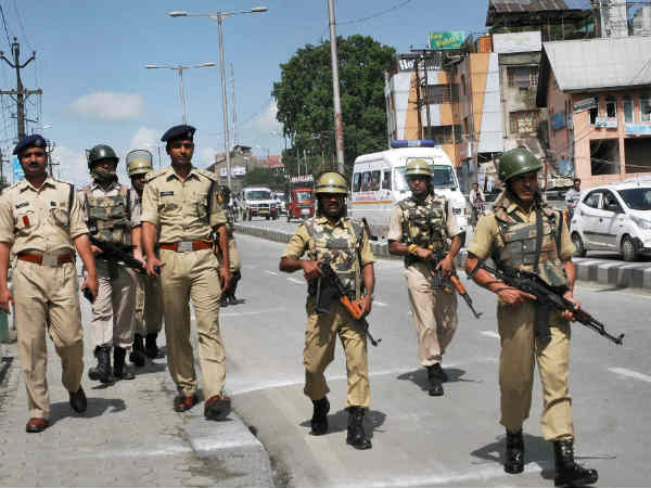 40 से ज्‍यादा गाड़‍ियों की इजाजत नहीं 
